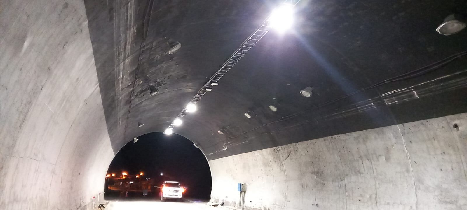 Reparaciones en túnel Internacional Cristo Redentor y N°14.