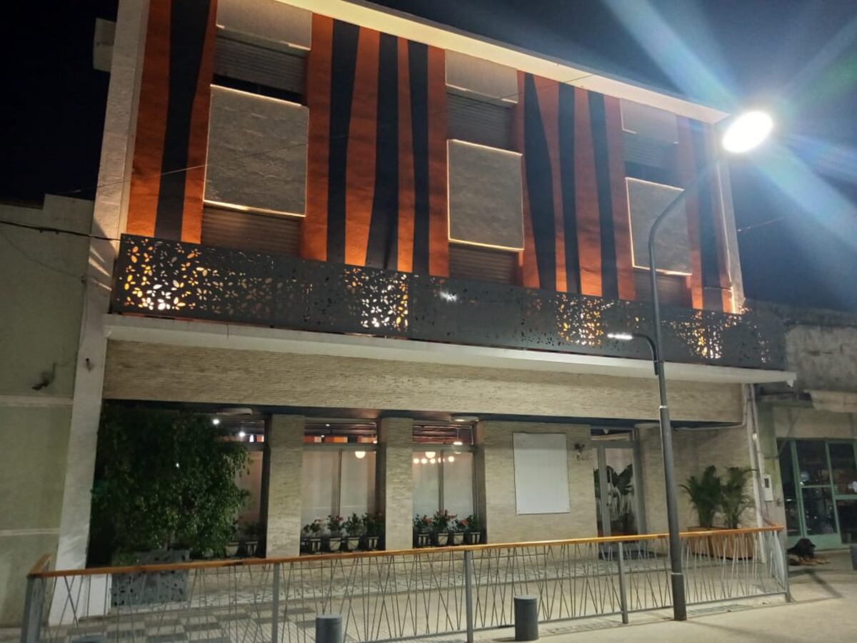 Nogoyá celebra el regreso del Hotel Luz, un emblema de la ciudad