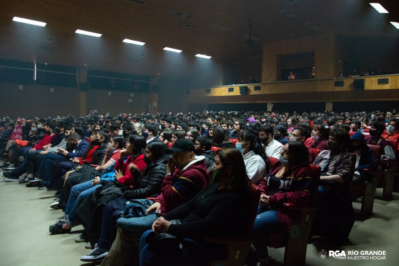 Se presentó en la Casa de la Cultura de Río Grande.