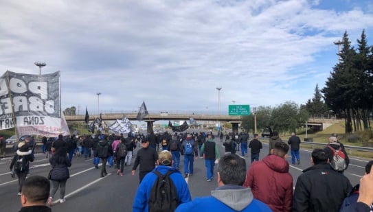 Reclamo de los trabajadores del neumático.