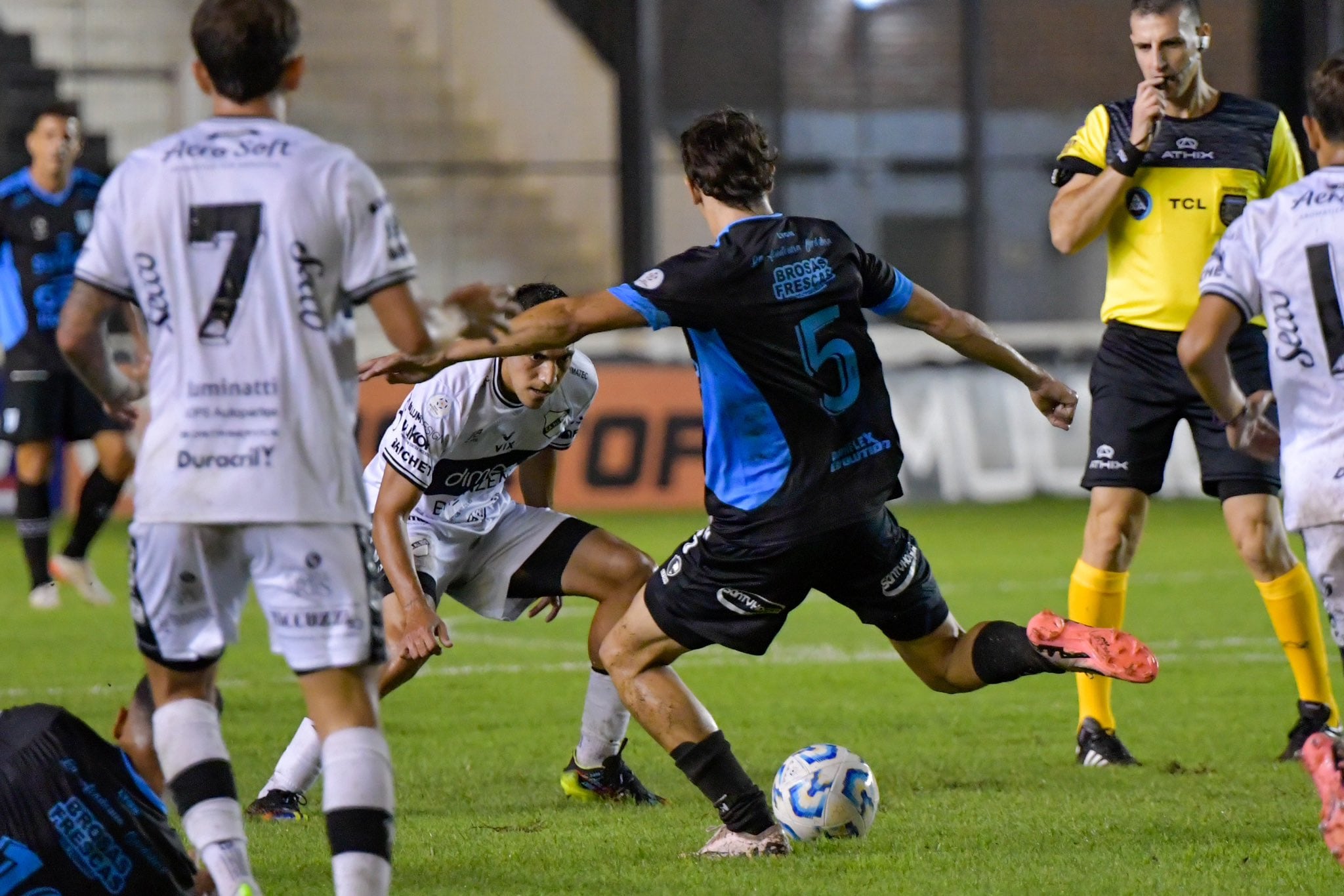 Racing visitó a All Boys por la Primera Nacional. (Prensa Racing)