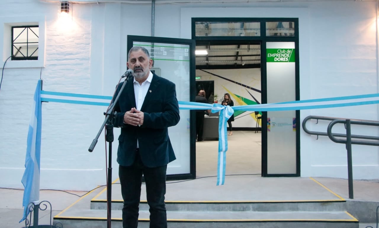 El intendente Jorge fue uno de los oradores en el acto de apertura del Club de Emprendedores en San Salvador de Jujuy.