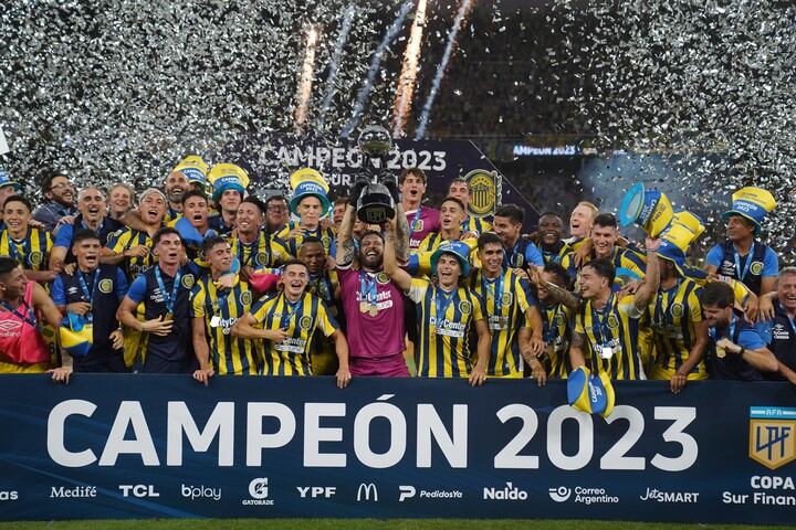 Rosario Central campeón de la Copa de la Liga en Santiago del Estero frente a Platense.