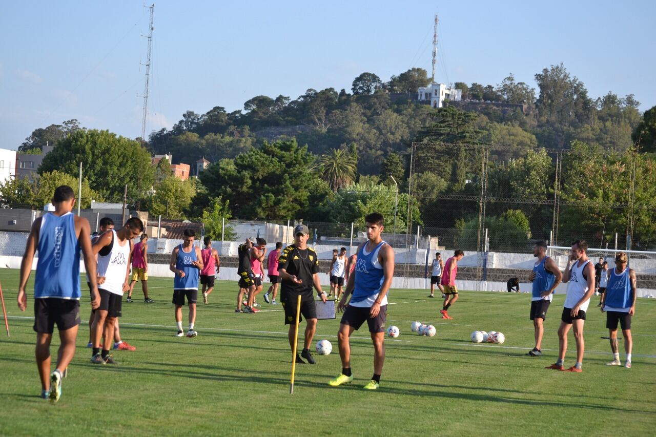 Así es la pretemporada de Santamarina de Tandil