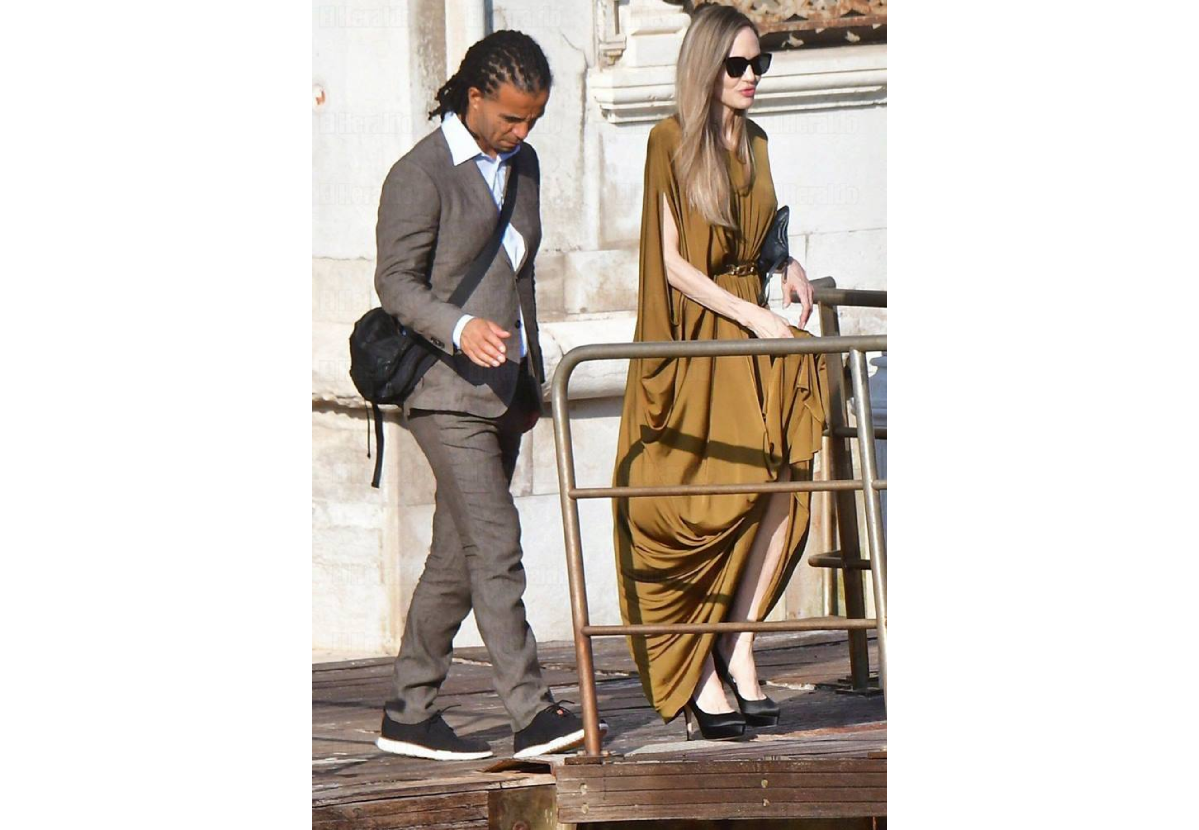 Angelina fue vista junto a Akala.