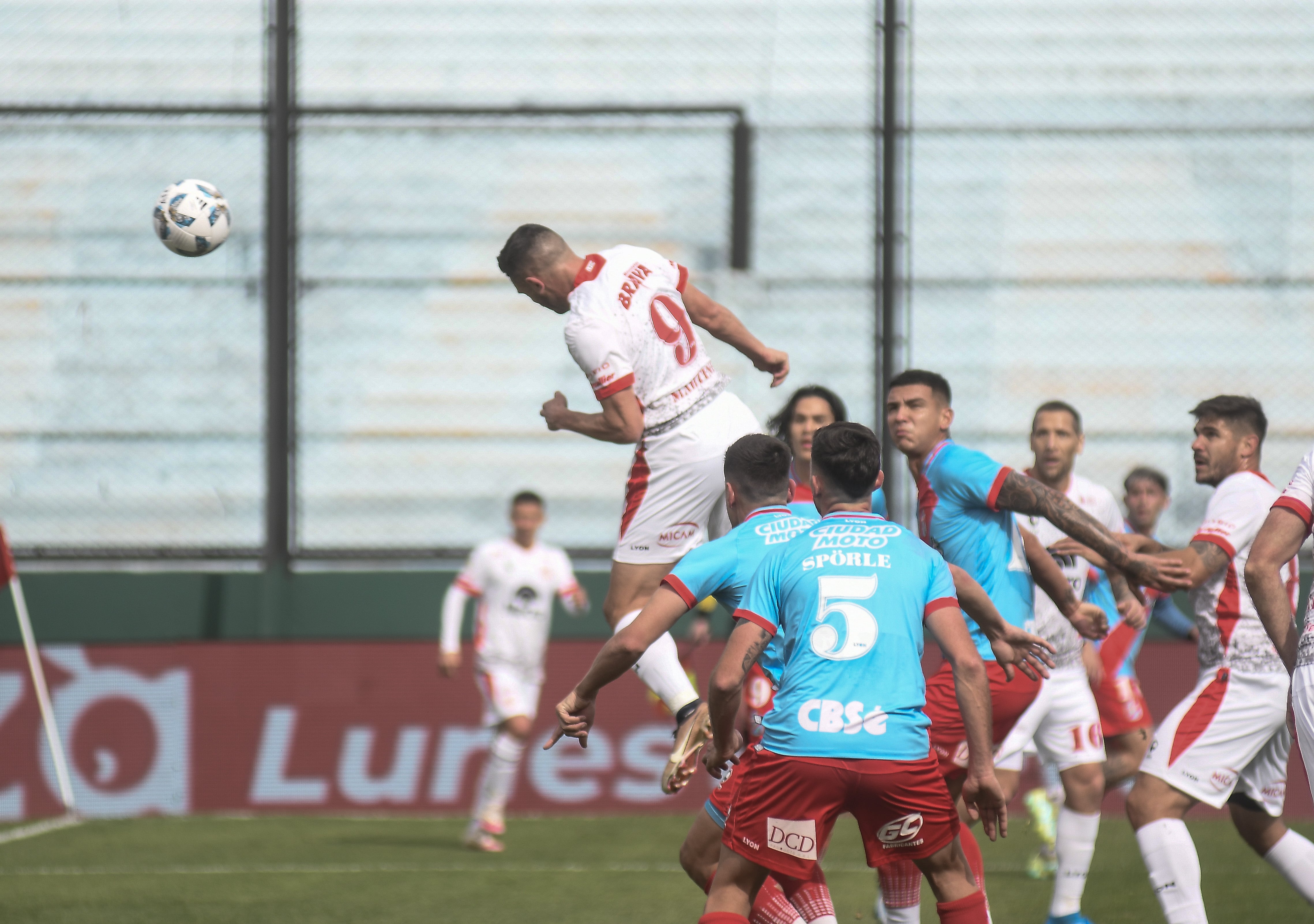 Instituto derrotó de visitante a Arsenal en la primera fecha de la Copa de la Liga ( Federico López Claro/La Voz)