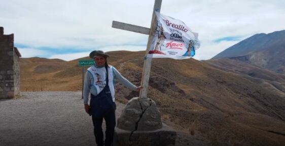 Una familia caminó por cuatro días para agradecer el milagro de la Virgen que les cambió la vida