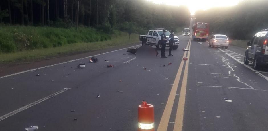 Motociclista pierde la vida tras accidente en Hipólito Yrigoyen.