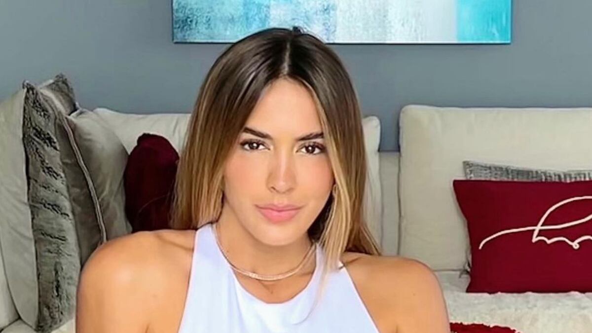 Shannon de Lima cautivó con un conjunto de jean: campera estilo top y minishort