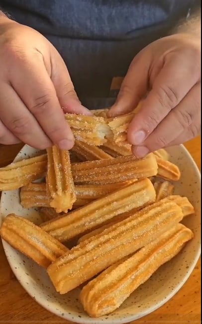 Cómo hacer churros caseros con tres ingredientes