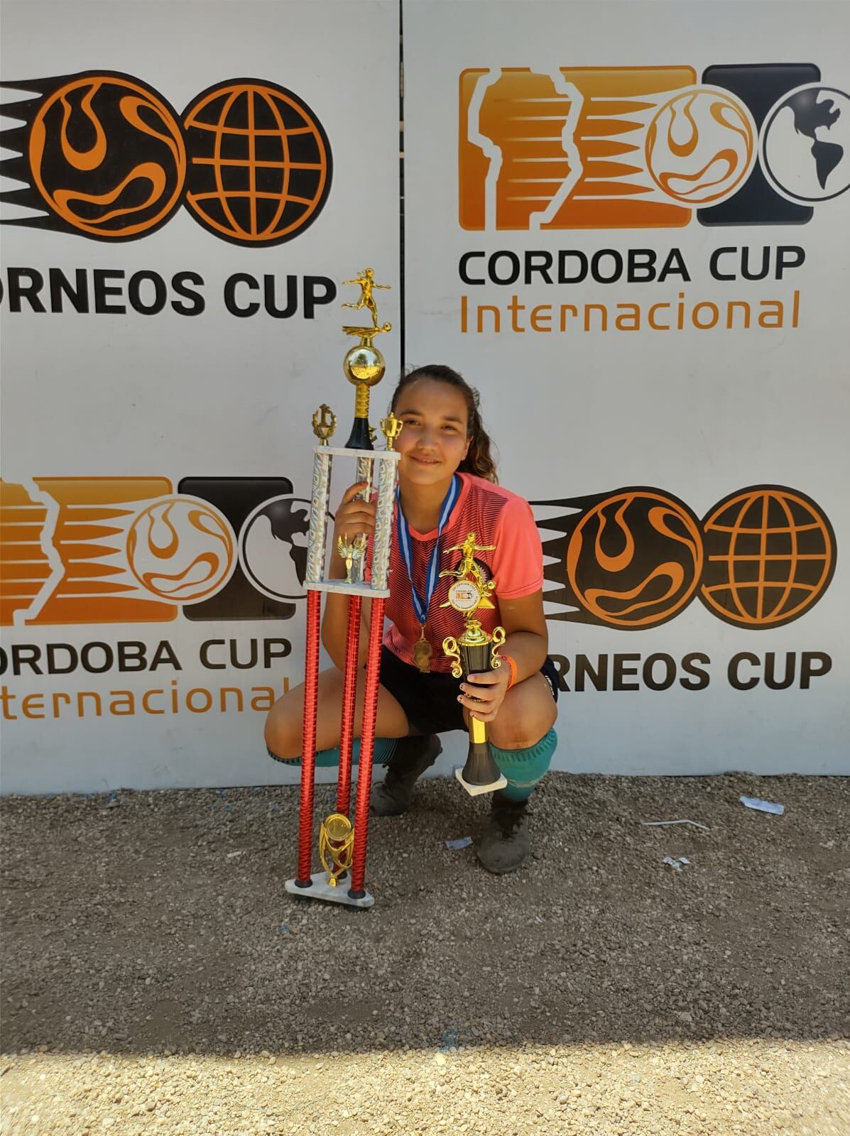 Guadalupe Lucero, campeona con la Selección Mendocina sub 15 en Córdoba.