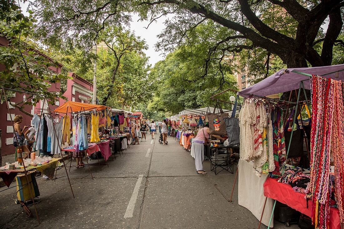 El sector en el que funcionan un centro cultural y una reconocida feria de artesanías celebra cuatro décadas desde su refuncionalización. (Prensa Municipalidad de Córdoba).