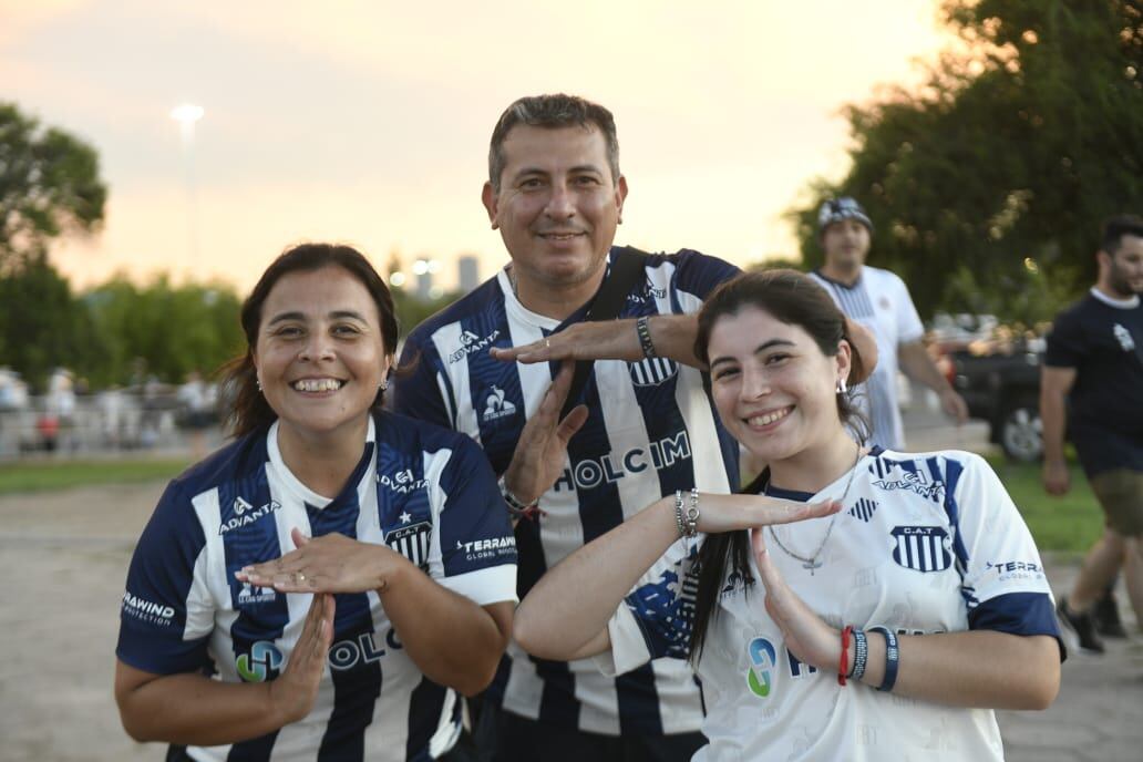 Los hinchas de la "T" en los festejos del título. (Javier Ferreyra / La Voz).