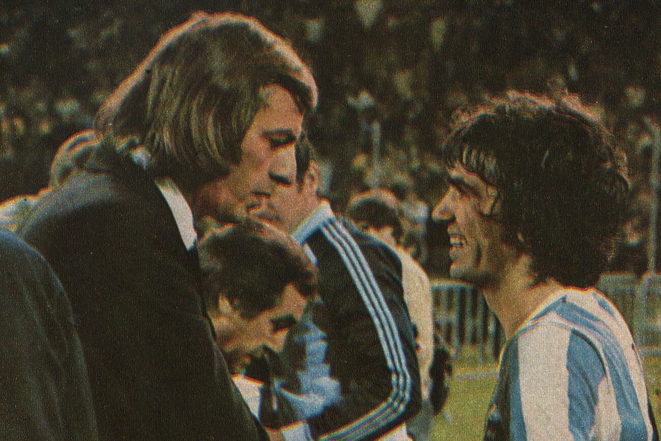 Hoy a los 85 años fallecio Cesar Luis Menotti. Fue el primer técnico que llevó a la selección Argentina a ser campeón del mundo