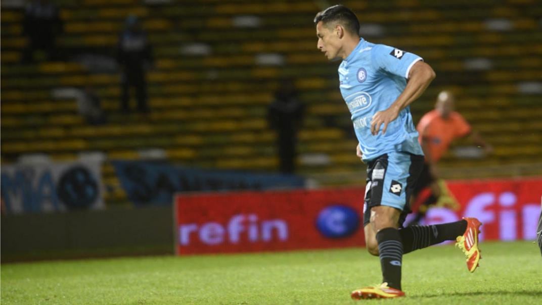 Fernando Márquez vuelve a ser titular el único delantero de Belgrano que marcó en este torneo (Foto: Sergio Cejas).