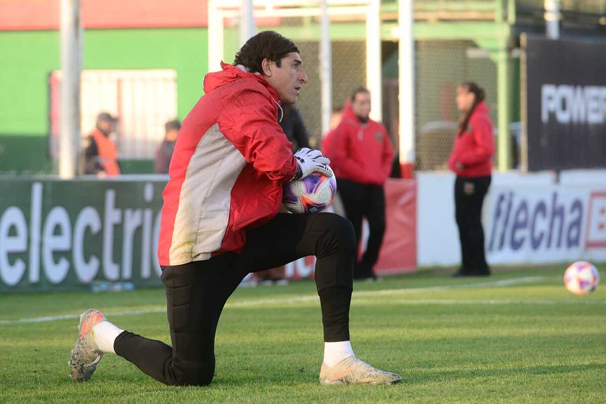 El arquero ex Belgrano que retomó la actividad y opinó quién debe ser titular en el Pirata