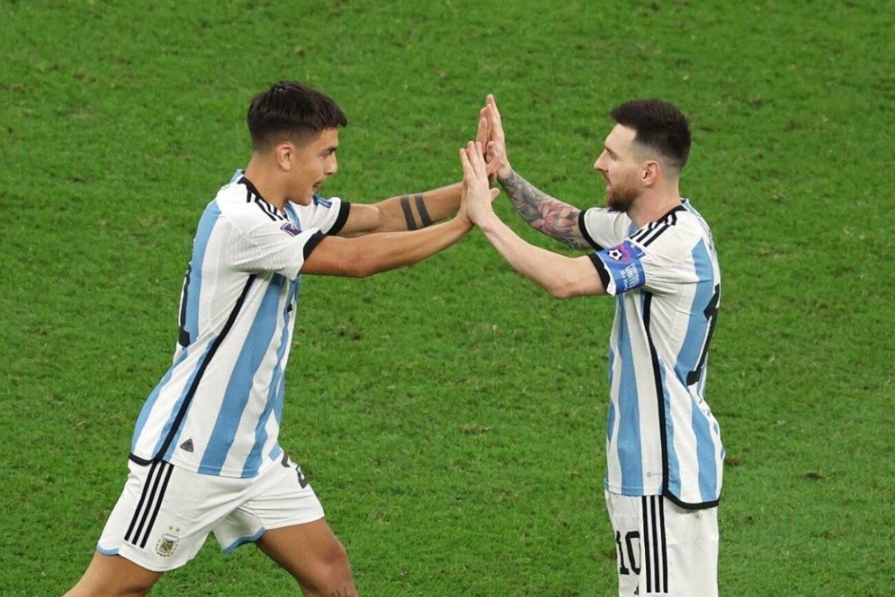 Paulo Dybala y Lionel Messi.