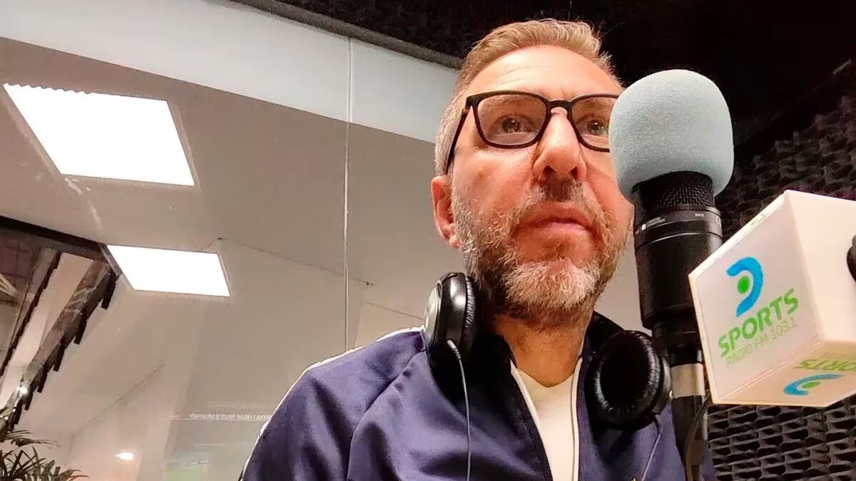 El periodista no abandonará la radio, solo cambiará de horario por su salud.