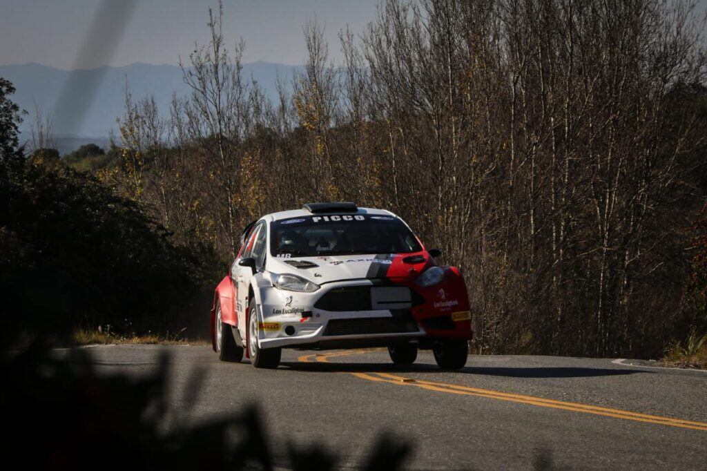 Tomás Maranzana sigue de festejo. Tras ganar en Capilla del Monte, ahora se impuso en el asfalto del valle de Punilla y fue el abanderado en Carlos Paz. (Prensa Rally Cordobés)