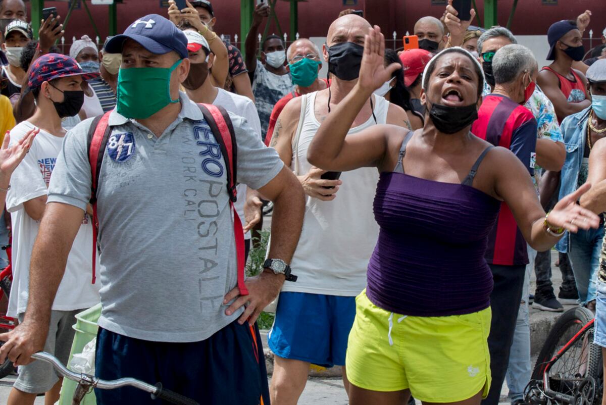 Cuba: estallaron manifestaciones sin precedentes contra el gobierno