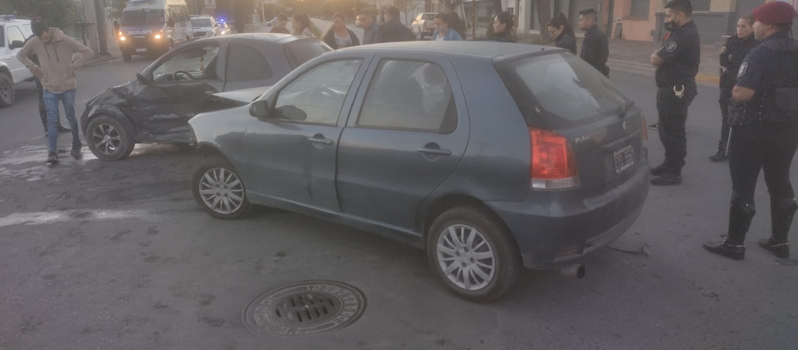 Accidente de Tránsito en Bernardo de Yrigoyen y Av. Sán Martín