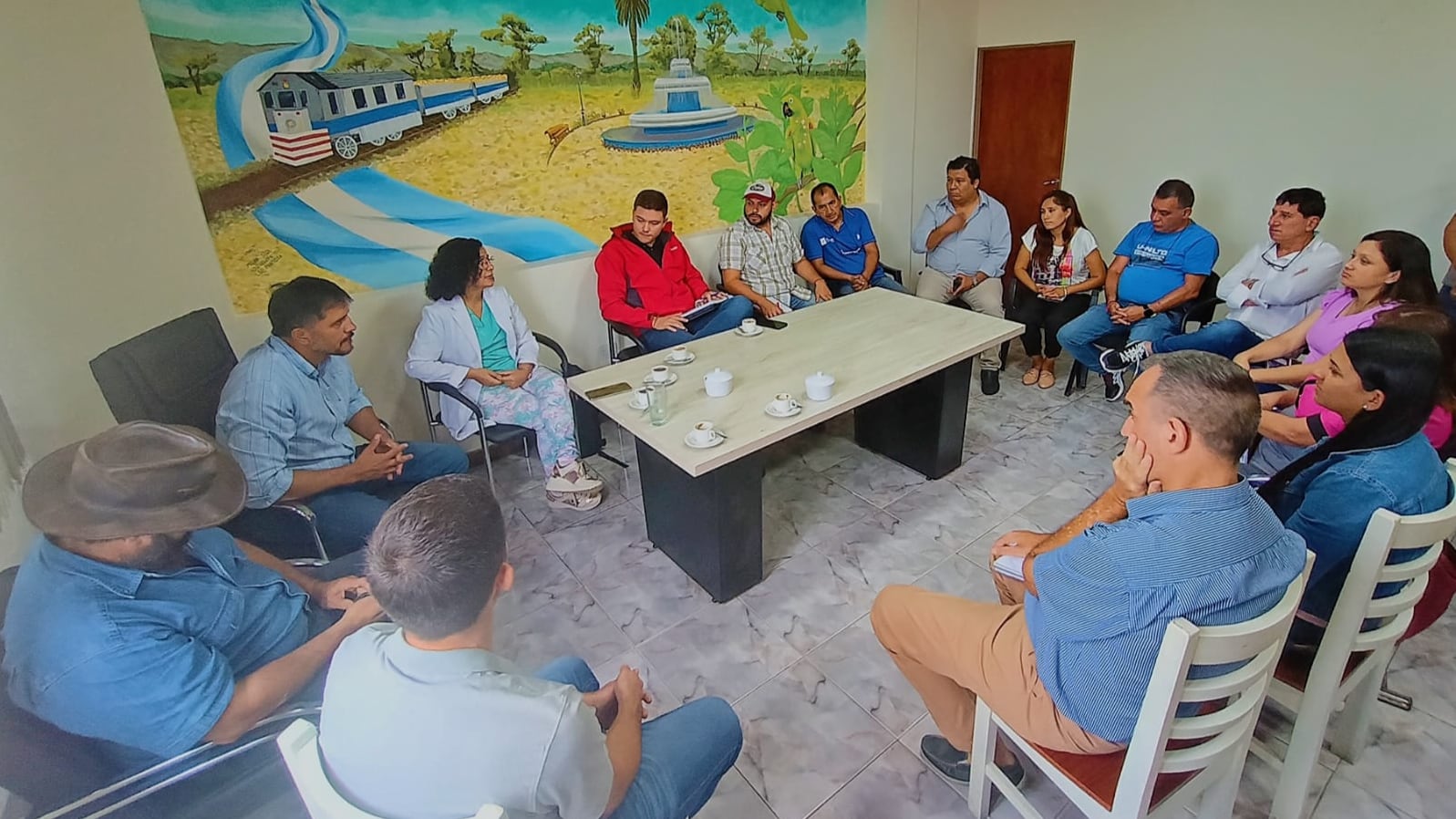 Autoridades sanitarias de Perico dijeron en la reunión que el brote tendrá mayor circulación viral en las próximas semanas.