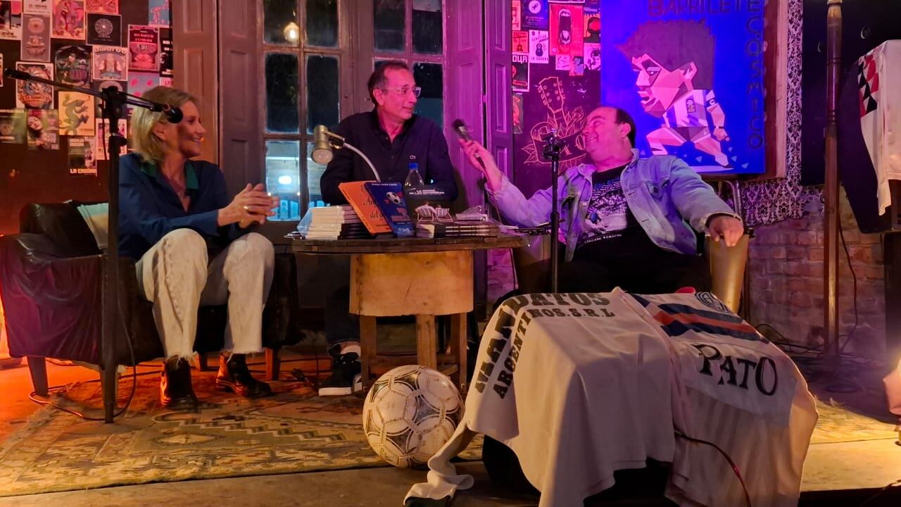 Pato Ramón presentó su libro en La Casona Arroyito