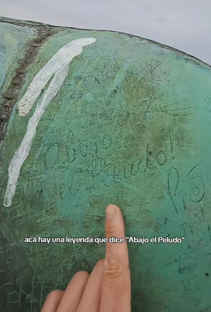 Firma en una de las cúpula más alta.