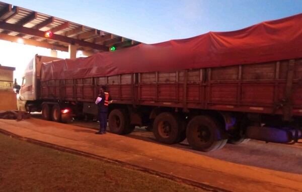 Nuevo golpe al contrabando de cereales en Posadas