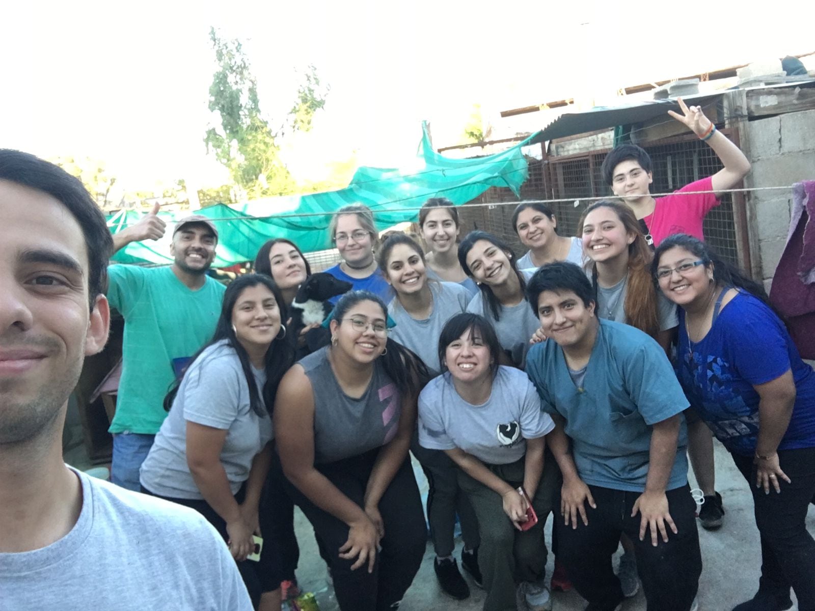 Junto a amigos de la Fundación Garra.