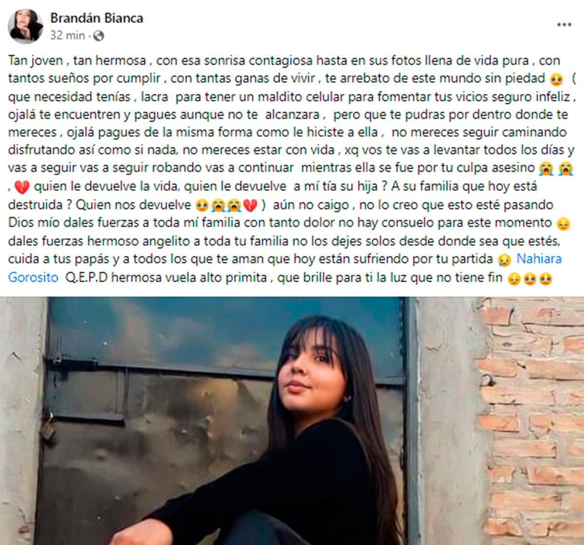 "Tan joven, tan hermosa, con esa sonrisa contagiosa", asi despiden a la joven.