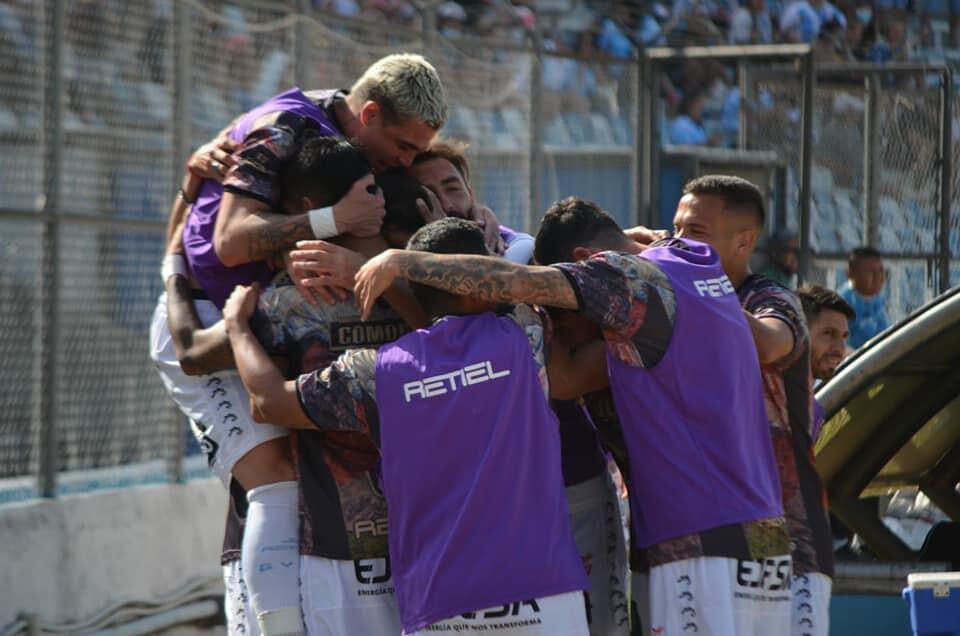 A los dos minutos de iniciada la segunda etapa, el delantero Facundo Suárez convirtió el gol de la victoria del "Lobo" jujeño.