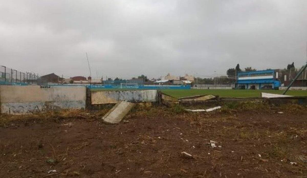 Varios clubes bahienses padecieron el paso del temporal
