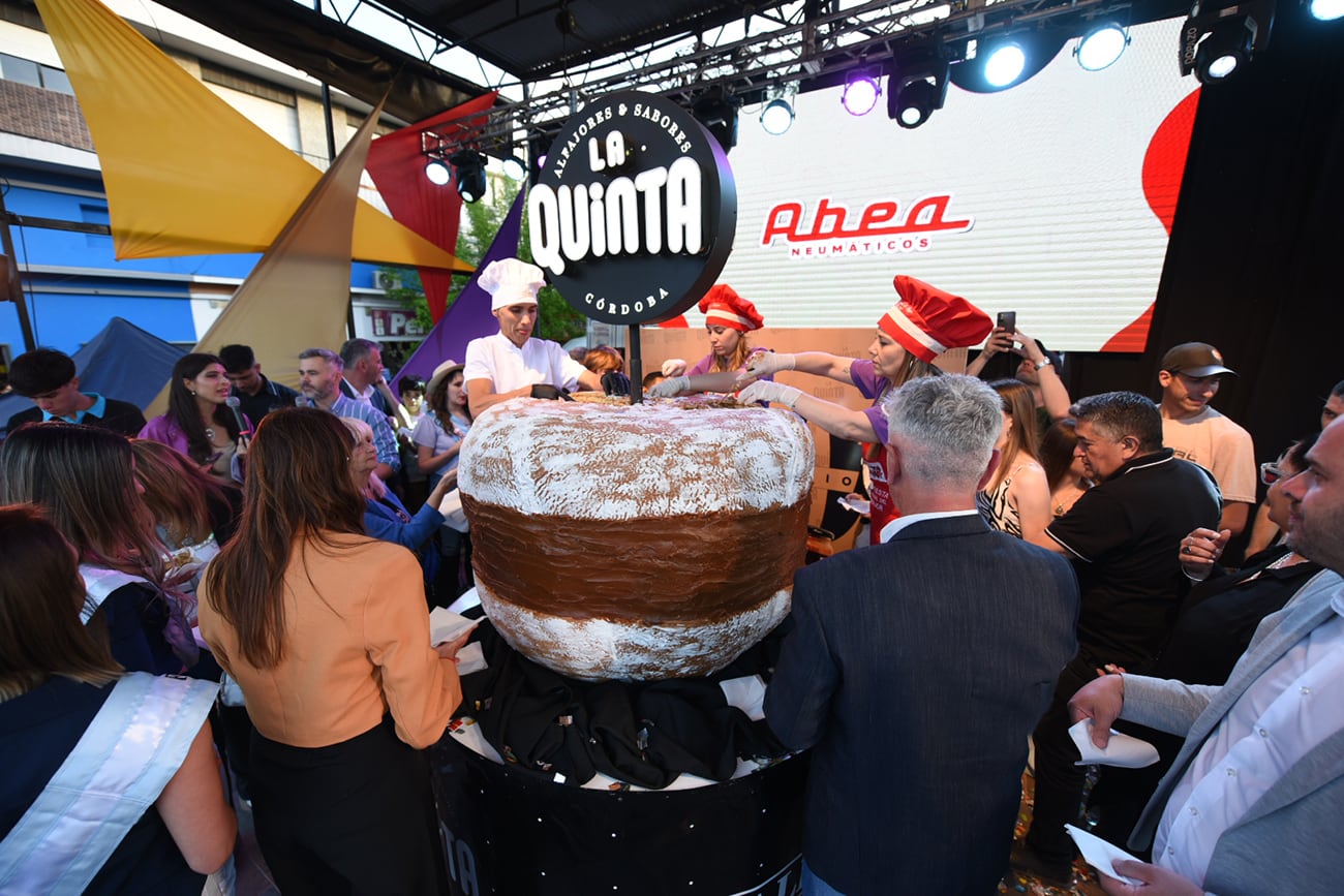 La Fiesta Nacional del Alfajor se realiza cada año en La Falda, Córdoba.