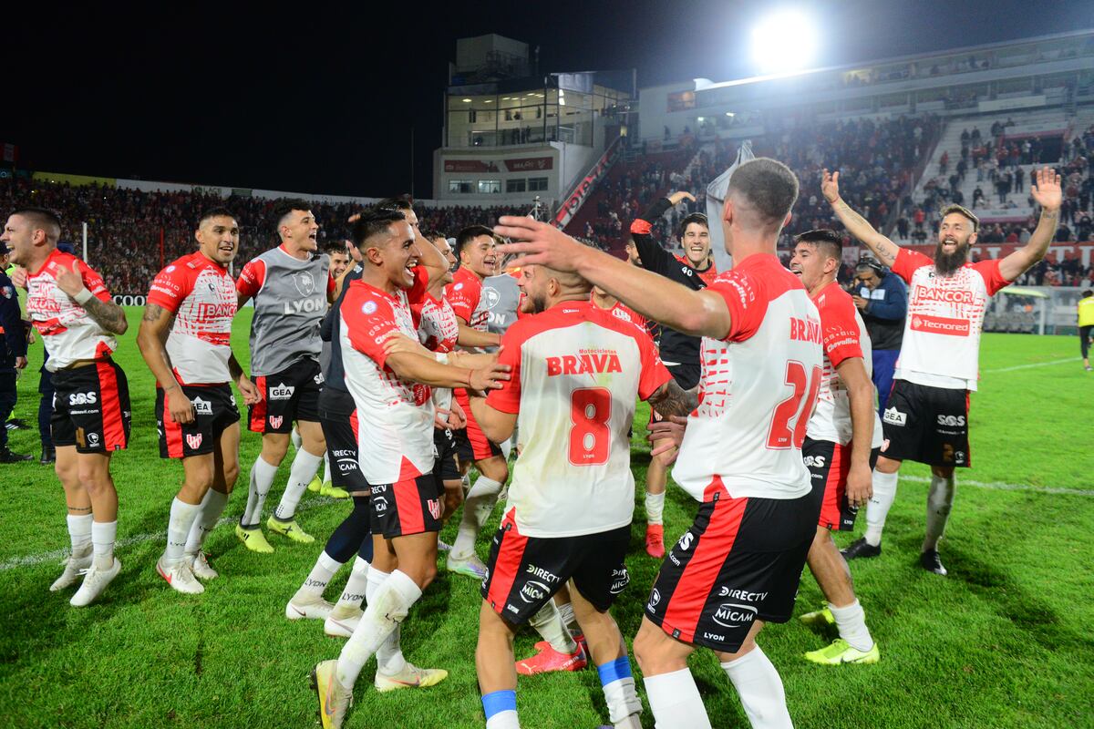 Con Instituto en ganador y el partido de Belgrano suspendido por niebla, cómo quedó la tabla