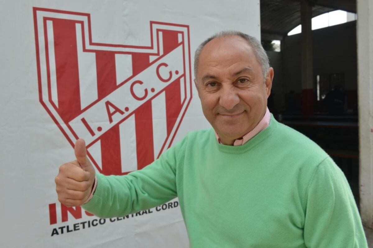 Osvaldo Ardiles, la alegría por el ascenso de Instituto y su deseo de verlo en Alta Córdoba