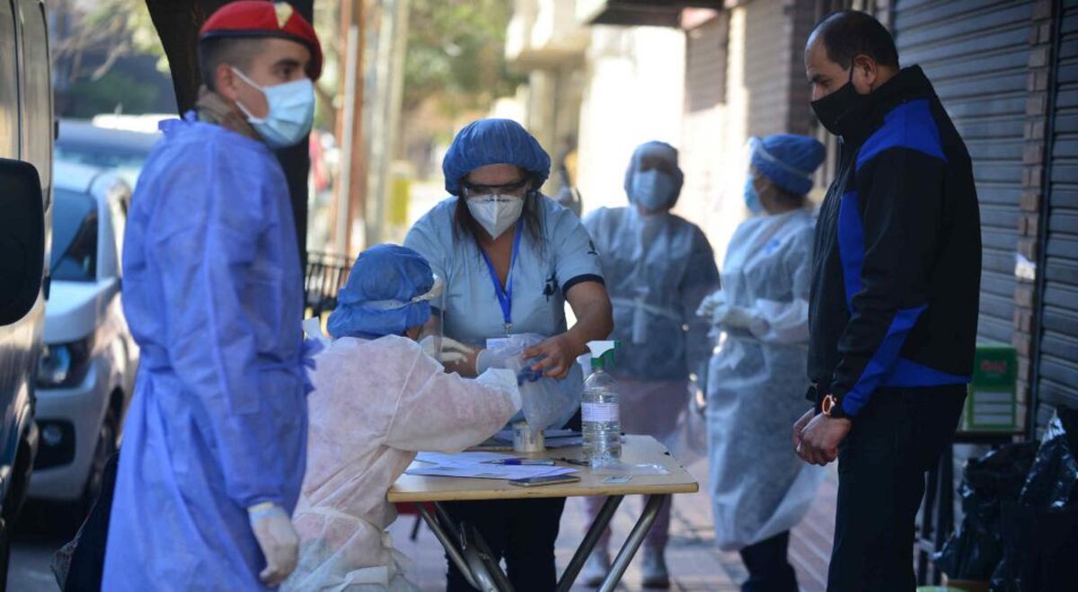 Vacunación y testeos en Córdoba: en qué barrios continúa el Operativo Identificar