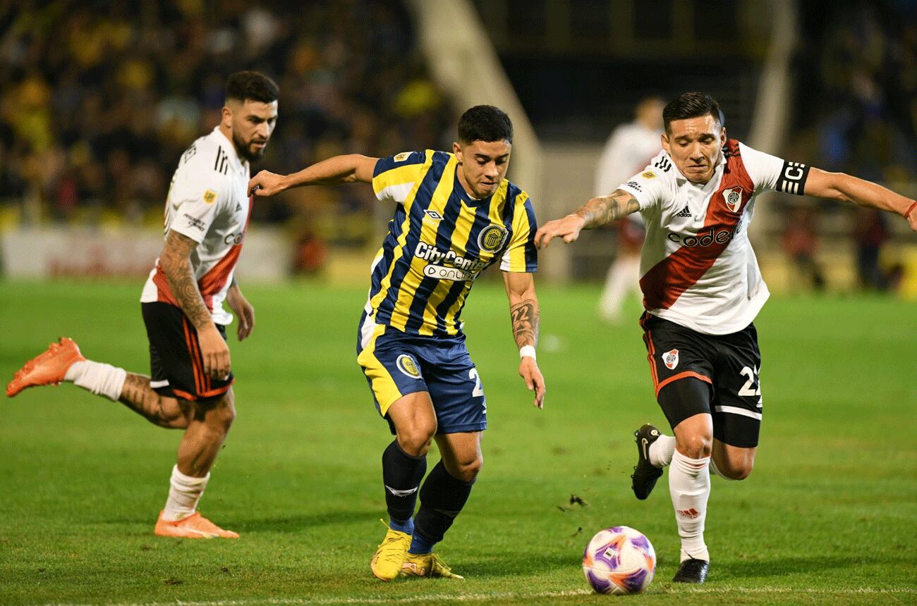 Rosario Central y River protagonizaron un entretenido partido en el Gigante de Arroyito. (@RosarioCentral)