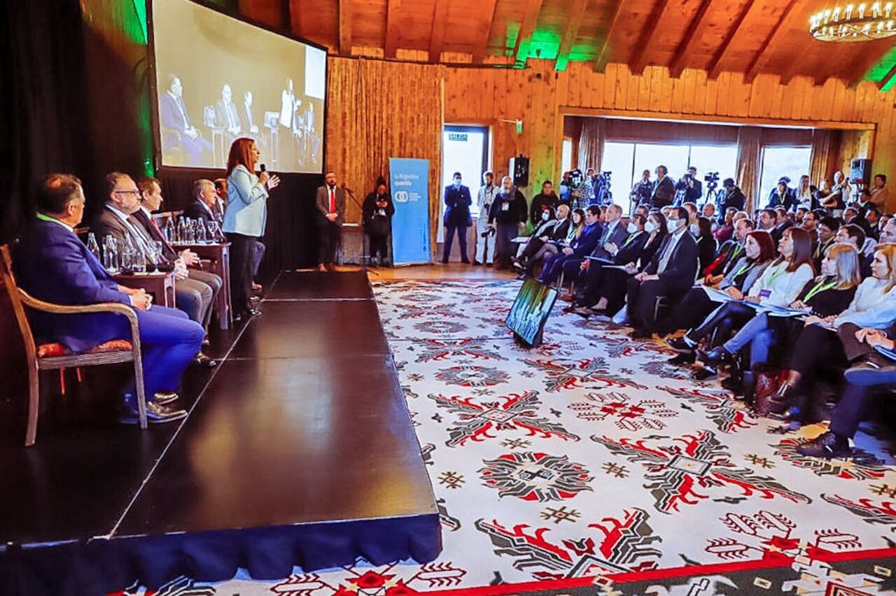 El Consejo Económico y Social se realizó en la ciudad de Bariloche.