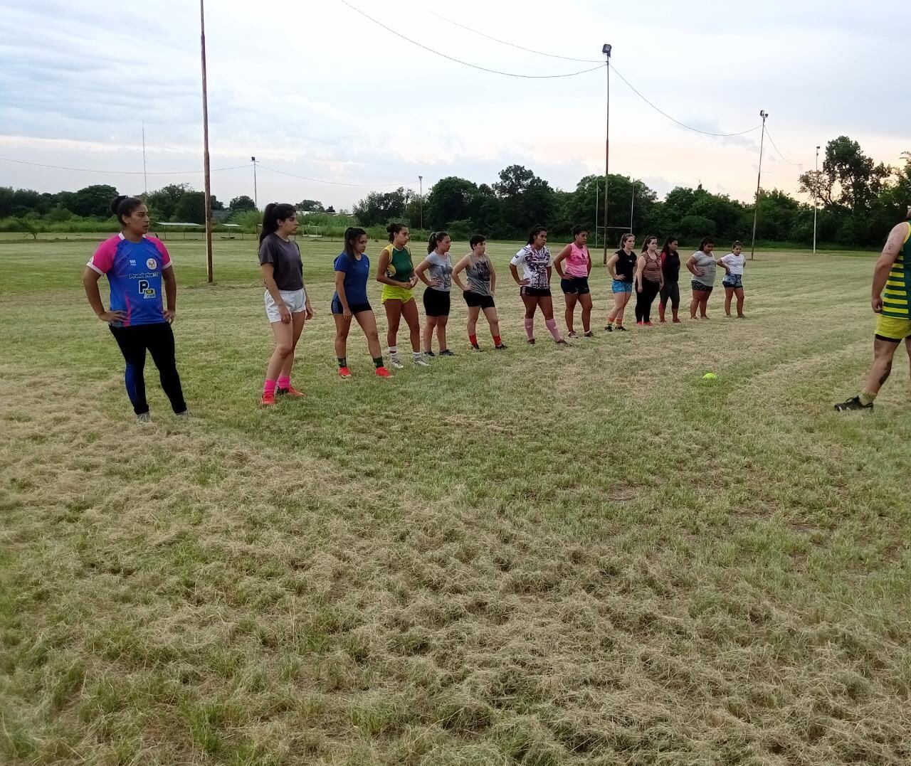 El plantel femenino de Tafí Viejo Rugby Club comenzó la puesta a punto esperando la vuelta de la competencia oficial.