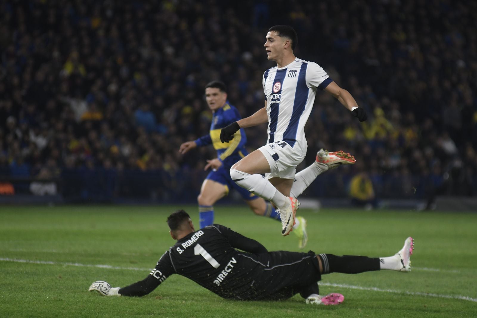 Boca vs Talleres en la bombonera (Federico López Claro / La Voz)