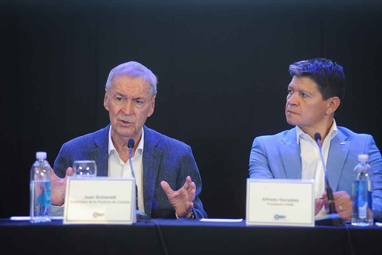 Buenos Aires: el gobernador Juan Schiaretti junto al presidente de CAME Alfredo González (Gobierno de la Provincia)