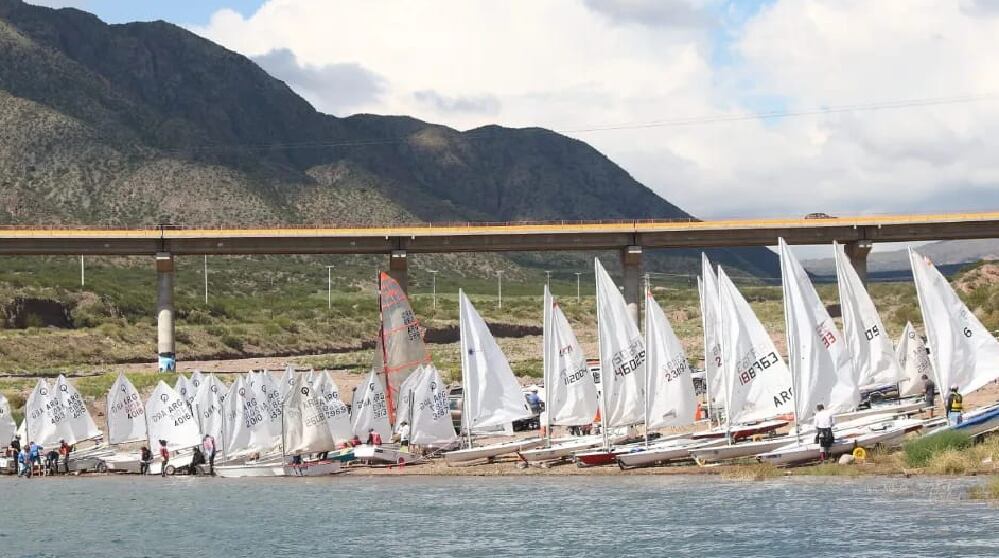 Dique de Potrerillos fue sede de la primera edición de la Semana de la Vela de Mendoza.