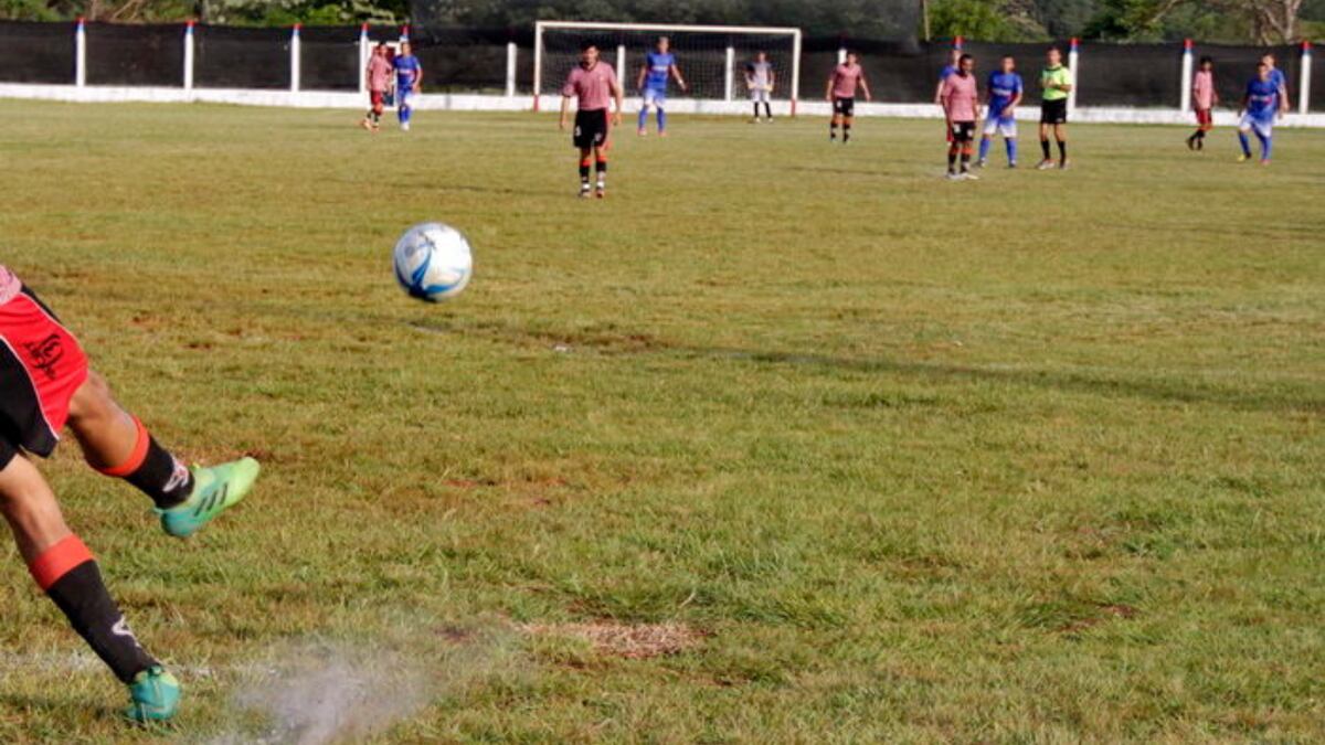 Córdoba: fallecieron dos jugadores de fútbol con media hora de diferencia