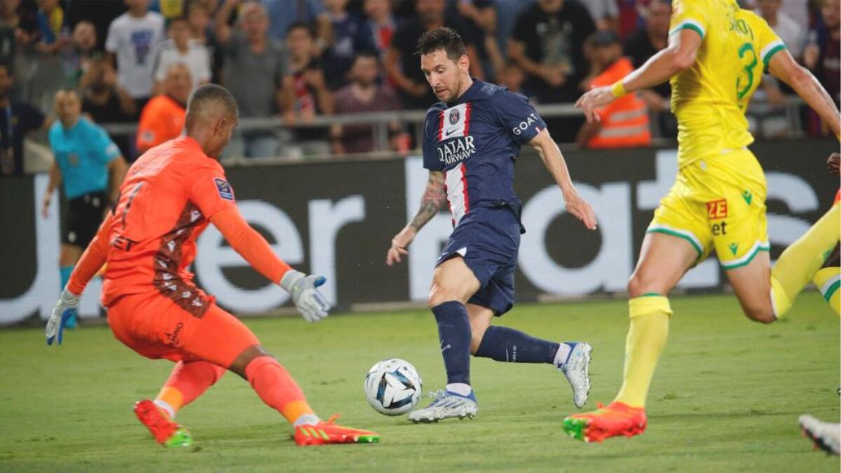 Con un golazo de Lionel Messi, el PSG goleó y gritó campeón