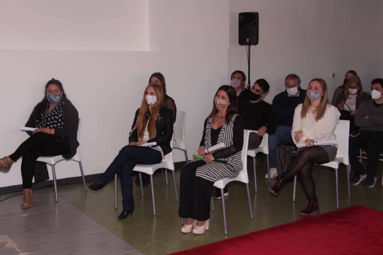 Acto de Colación de grado y entrega de diplomas en Cresta