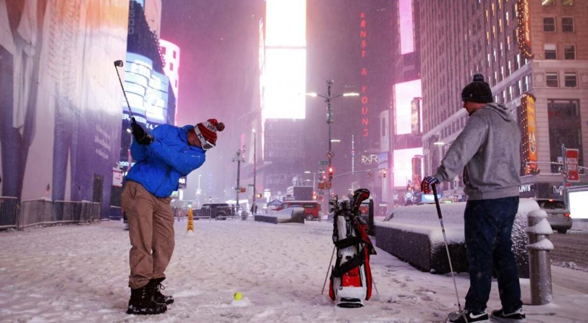 De qué se trata la “bombogénesis”, el fenómeno meteorológico que afecta a Estados Unidos