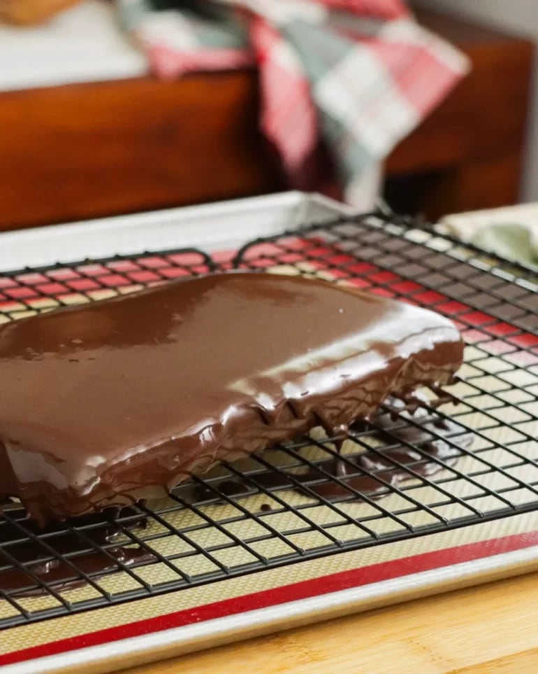 Turrón de coco y chocolate