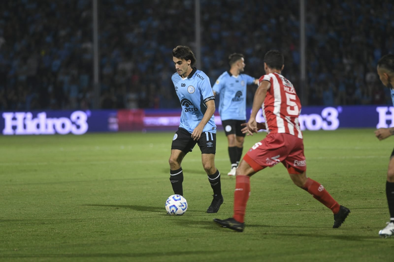 Belgrano recibió a Barracas Central por la Liga Profesional. (Javier Ferreyra / La Voz)