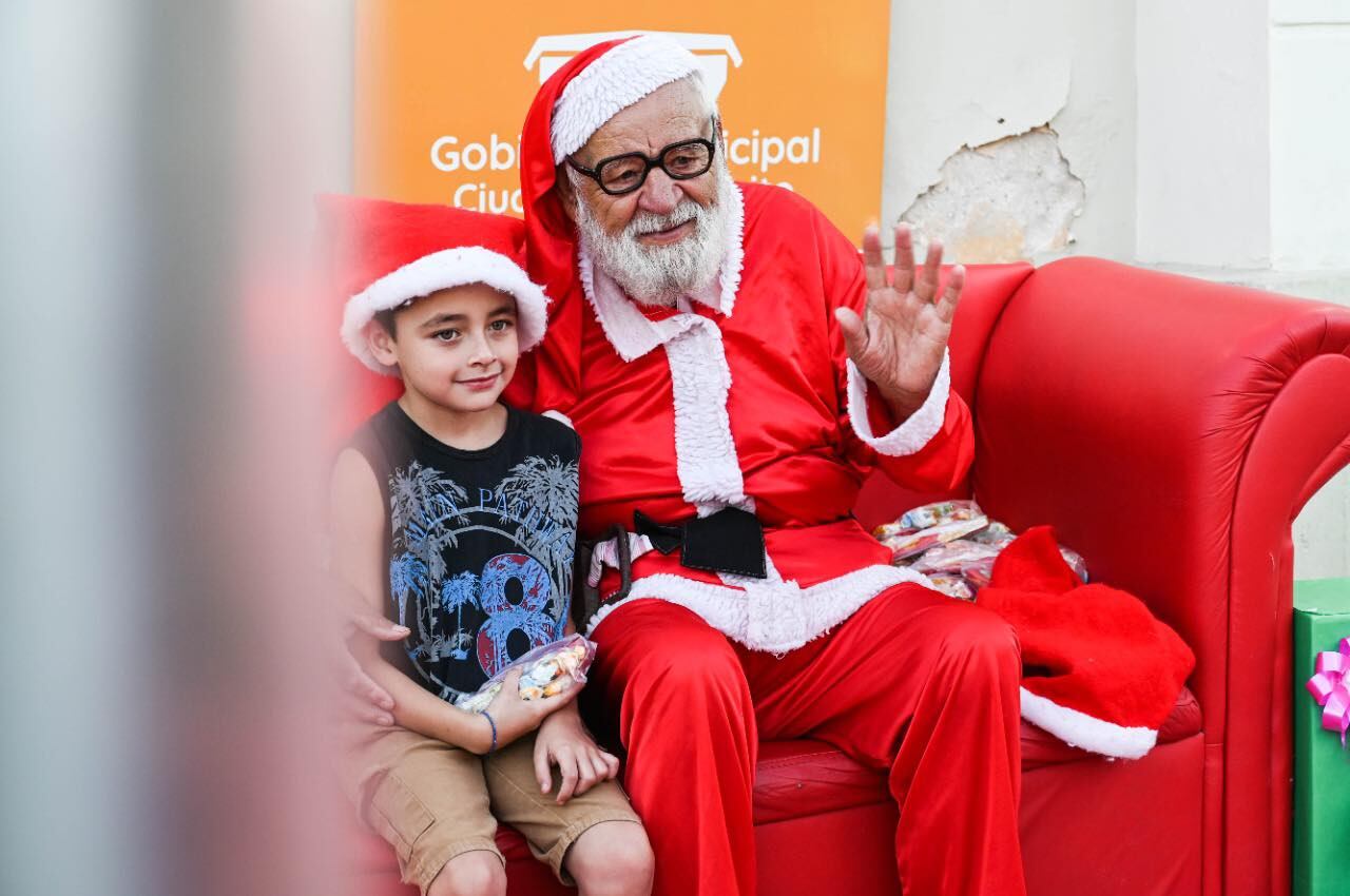 Papá Noel en el Museo José Mercado Arroyito